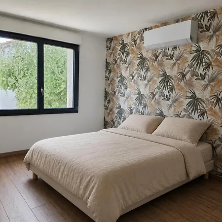 公寓 De 65m2 Avec Terrasse 20m2 *